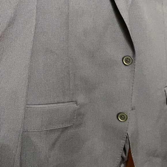 Saks Fifth Ave Men Blue Stripe Suit 40S - Picture 4 of 5